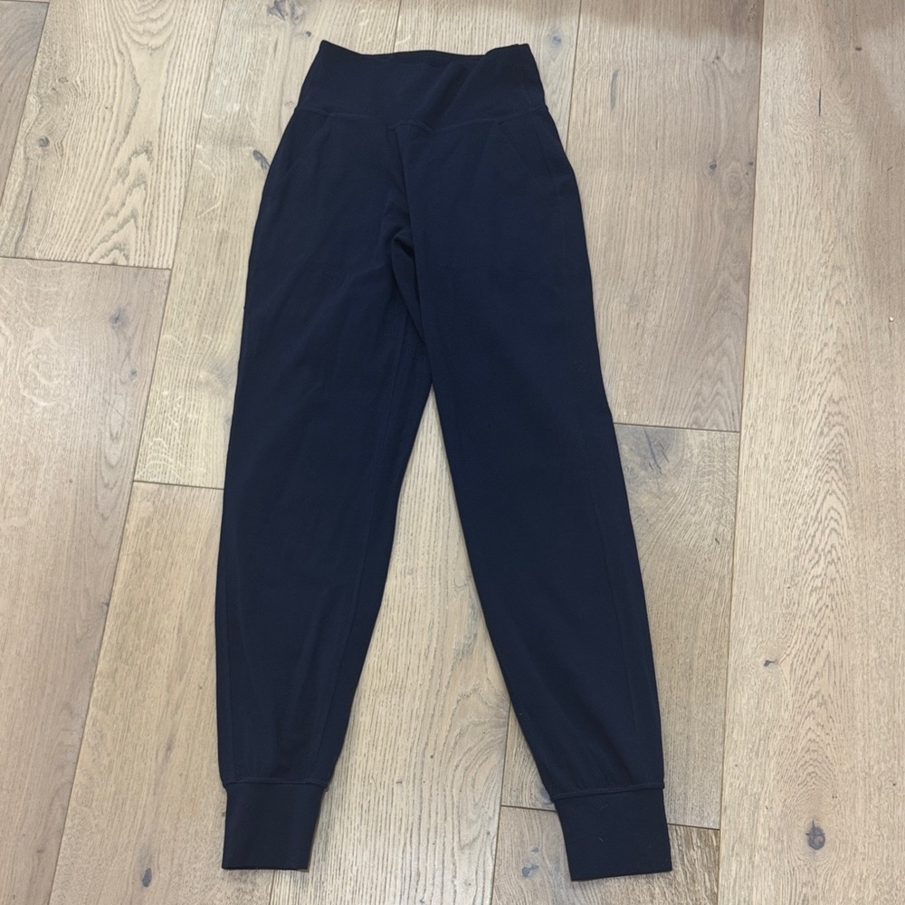 Lululemon Align Navy Jogger Pant with pockets